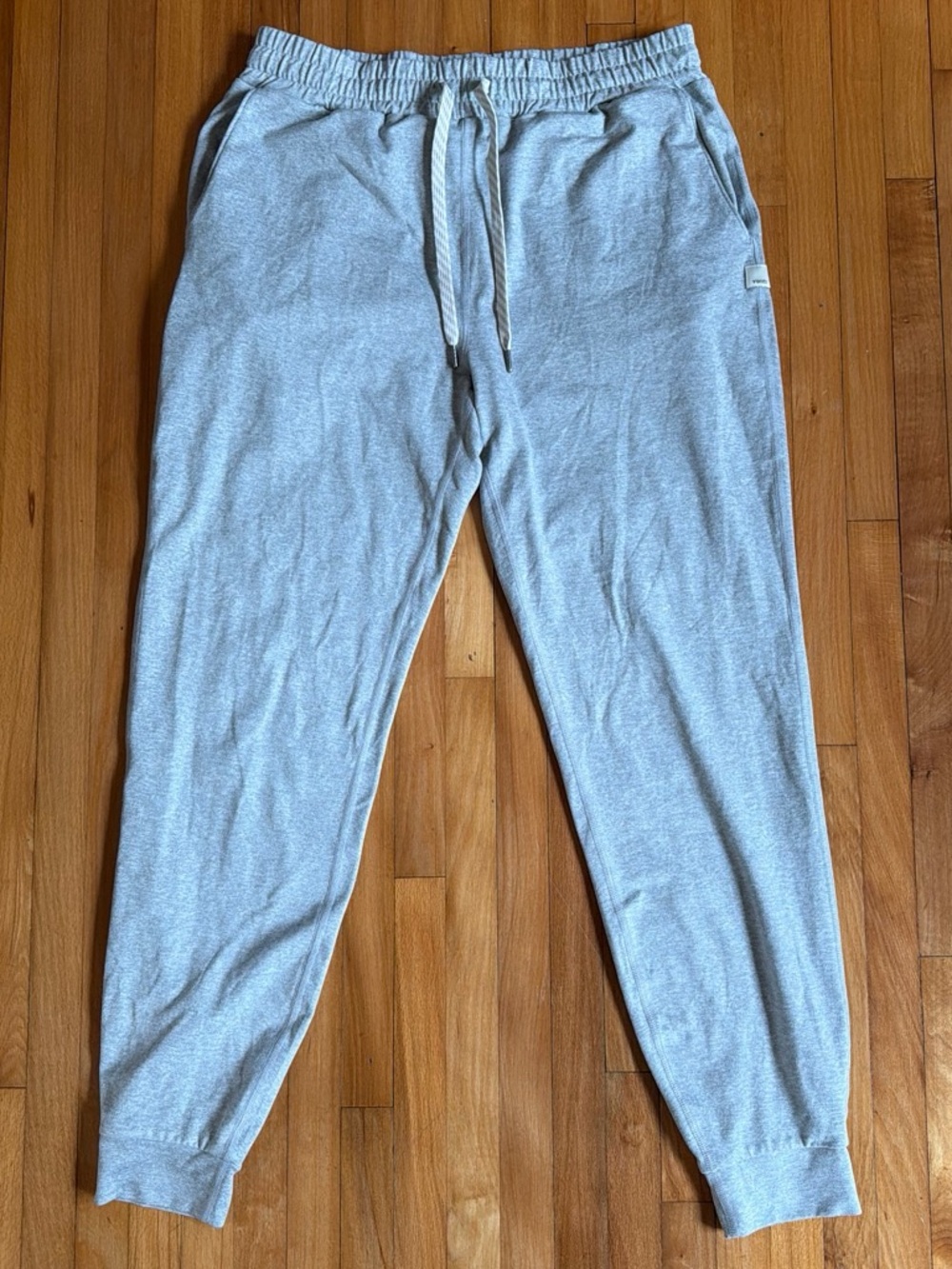 Vuori Light Gray Women's Drawstring Joggers